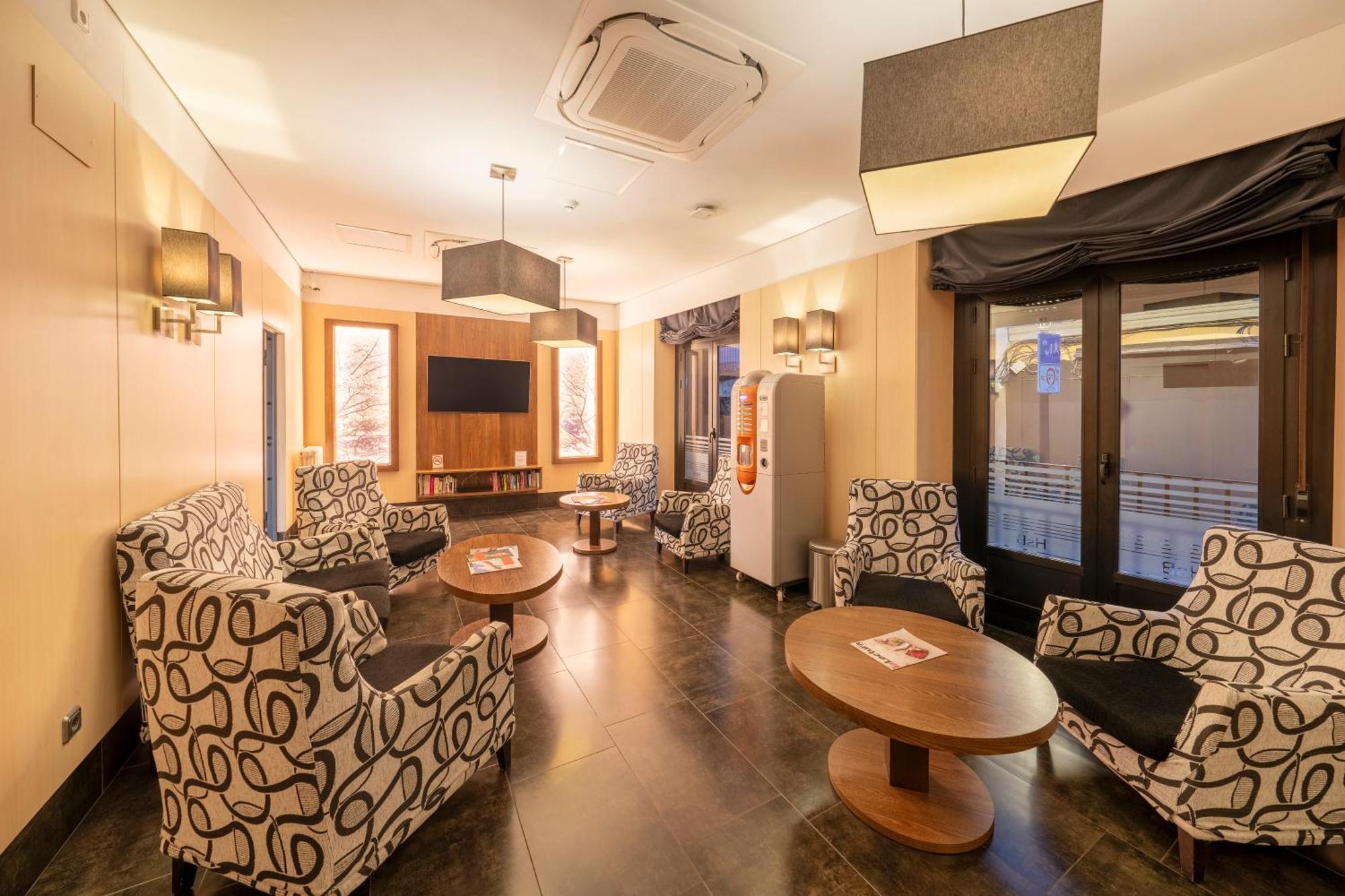 Hostal Ballesta Madrid Eksteriør billede