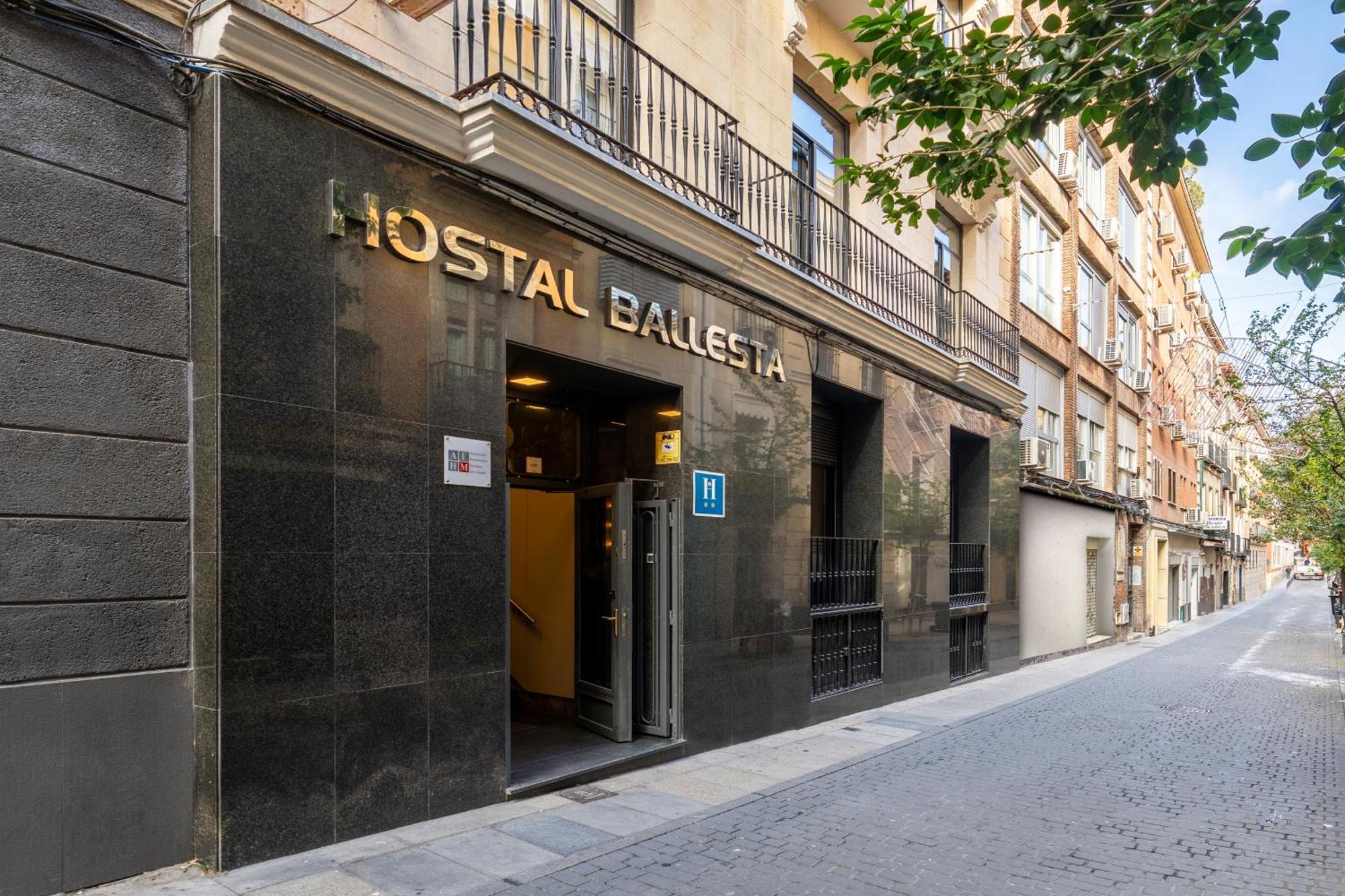 Hostal Ballesta Madrid Eksteriør billede