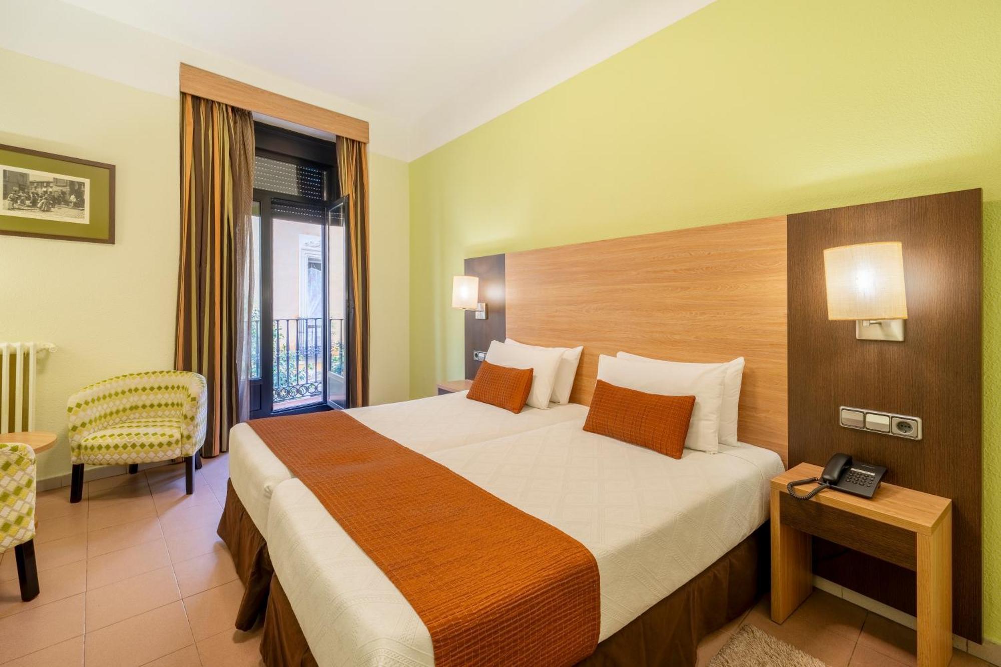 Hostal Ballesta Madrid Eksteriør billede