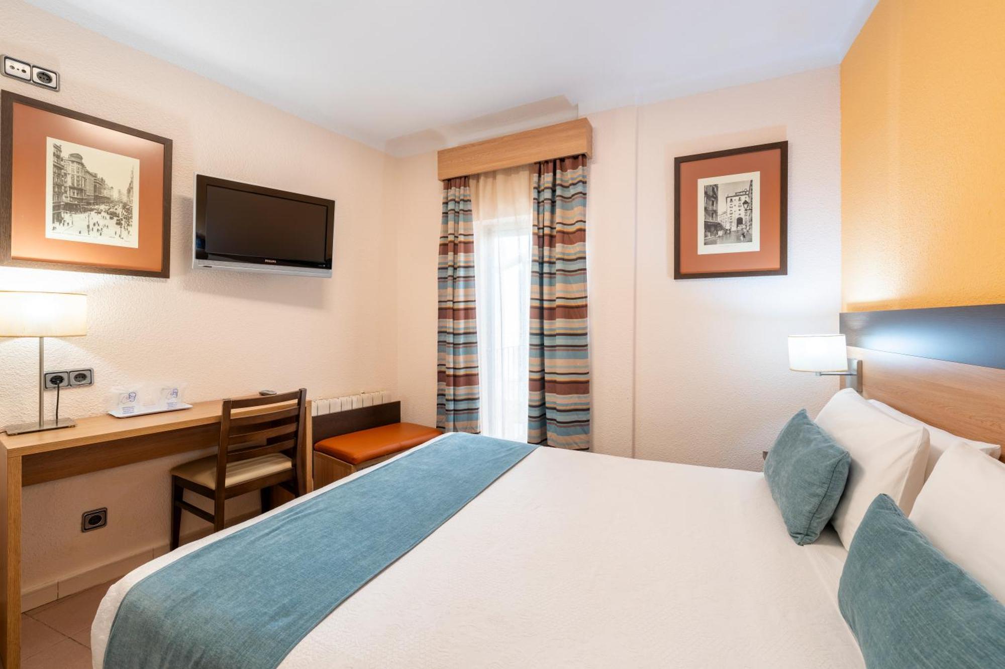 Hostal Ballesta Madrid Eksteriør billede